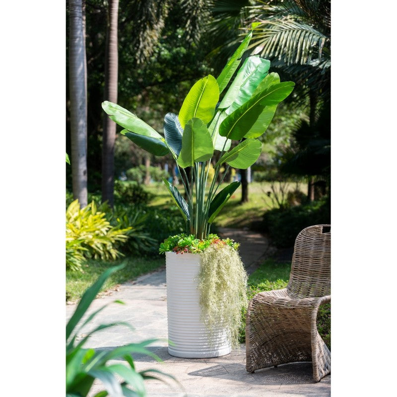 Rustic white planter (47 x 75 cm) designed for indoor/outdoor use, perfect for enhancing garden aesthetics with style.