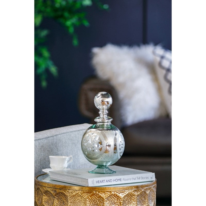 Antique mirrored vase (15x28cm) featuring vintage charm, perfect for fresh flowers or as a stylish centerpiece.