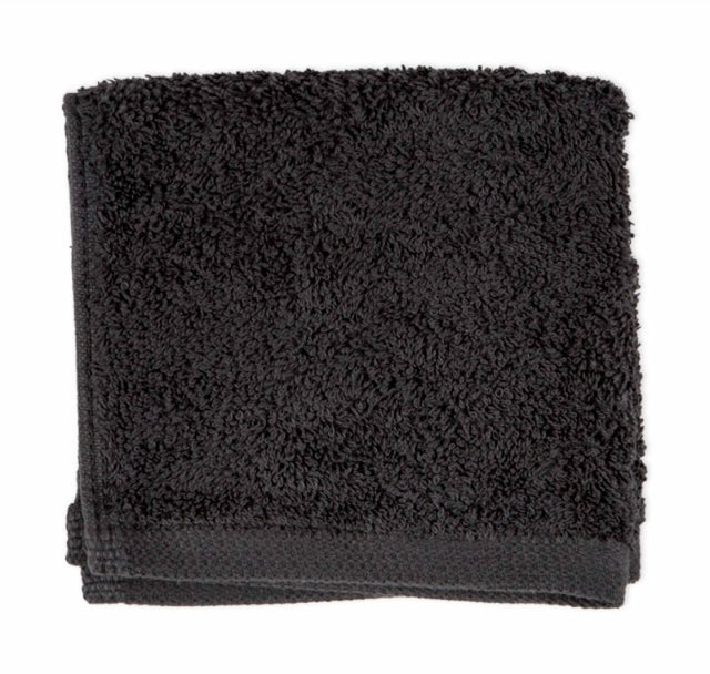 Luxurious charcoal bath mat made of 100% cotton; soft, absorbent, and easy to care for, perfect for any bathroom style.