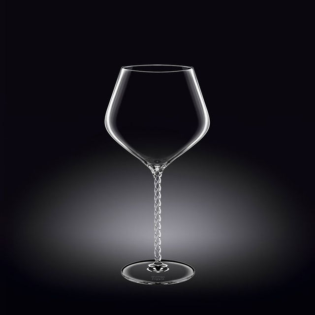 "Set of 2 elegant 950ml Julia wine glasses made from lead-free crystalline glass, perfect for any wine lover."