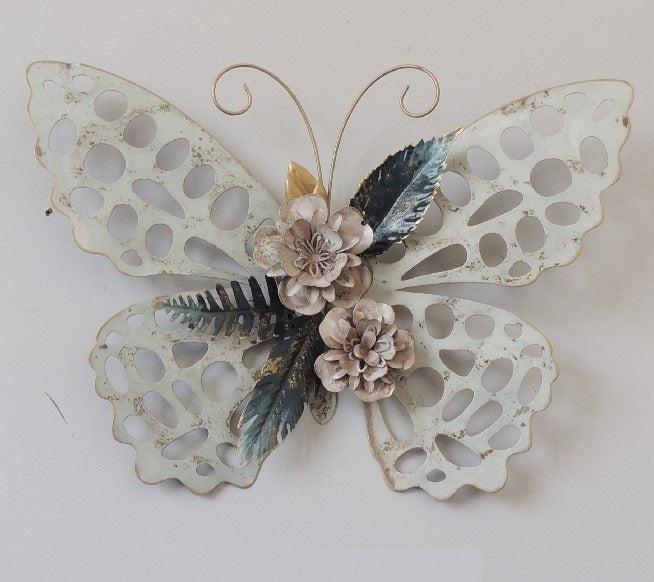 Elegant LACE BUTTERFLY ornament, 44 x 53cm, featuring intricate lace patterns for refined home decor and a welcoming atmosphere.