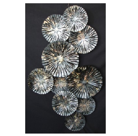 Stunning silver metal wall art, 140cm tall and 84cm wide, ideal for adding color and character to any space.