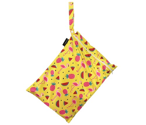 Vibrant flamingo design wet bag made from waterproof polyester, perfect for organizing wet or dirty items on the go.