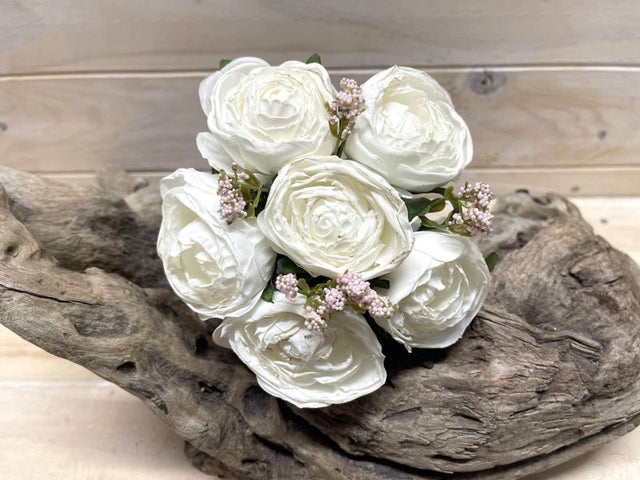 Elegant white artificial rose posies in a dry look, featuring six lifelike flowers, perfect for home or event decor.