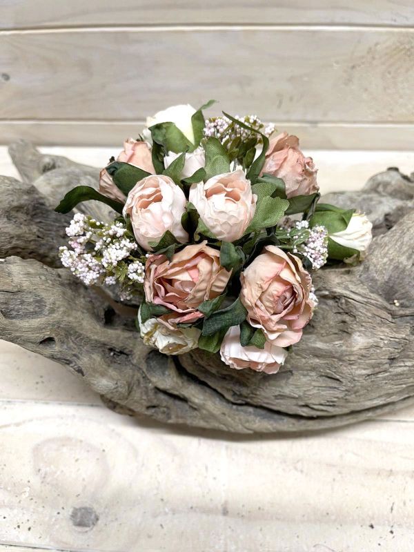 Artificial pink rose bud bundle featuring a dry look, perfect for home decor and floral arrangements.
