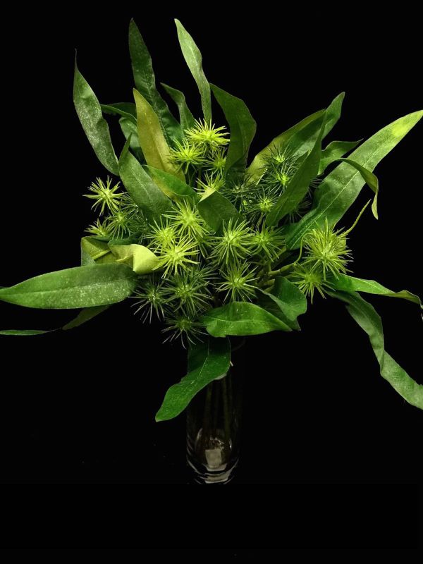 Vibrant green artificial star burst flower bundle, perfect for home decor and year-round elegance without maintenance.