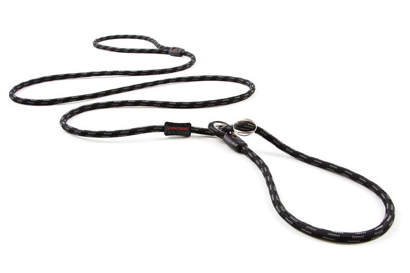 Lightweight, durable 5.5ft black dog leash with quick slip-on design, ideal for small to medium dogs during walks and training.