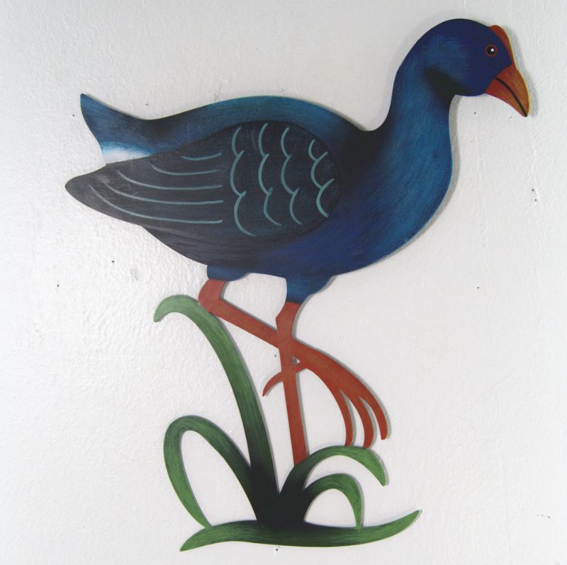 Elegant 40cm Pukeko laser-cut wall hanging, showcasing New Zealand wildlife, perfect for nature-themed decor.