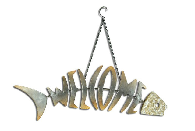 Rustic metal fish bones welcome sign, 42cm, perfect for beach houses and coastal decor.