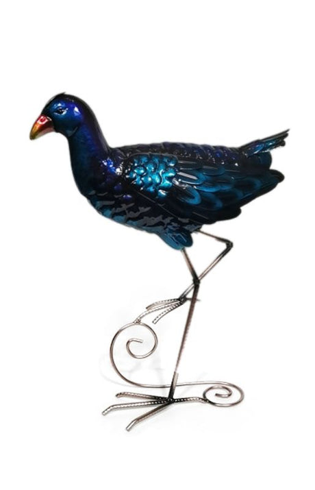 Freestanding metal Pukeko ornament, 47cm tall, showcasing elegant design for indoor or outdoor decor.