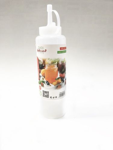 Set of 4 versatile squeeze bottles for dispensing condiments, sauces, and dressings with adjustable nozzles.