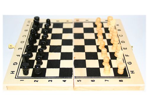 Magnetic Chinese Chess set with a 21cm board, featuring secure pieces for strategic play at home or on-the-go.