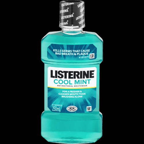 Listerine Cool Mint Mouthwash 250ml, powerful antibacterial formula for fresh breath and effective oral care.