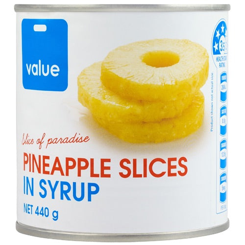 Sliced ripe pineapple in syrup, perfect for snacking, cooking, or as a topping; 425g can.