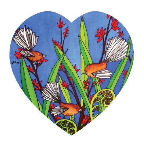 3D textured ceramic heart wall hanging featuring intricate Fantails, celebrating New Zealand's culture and nature.