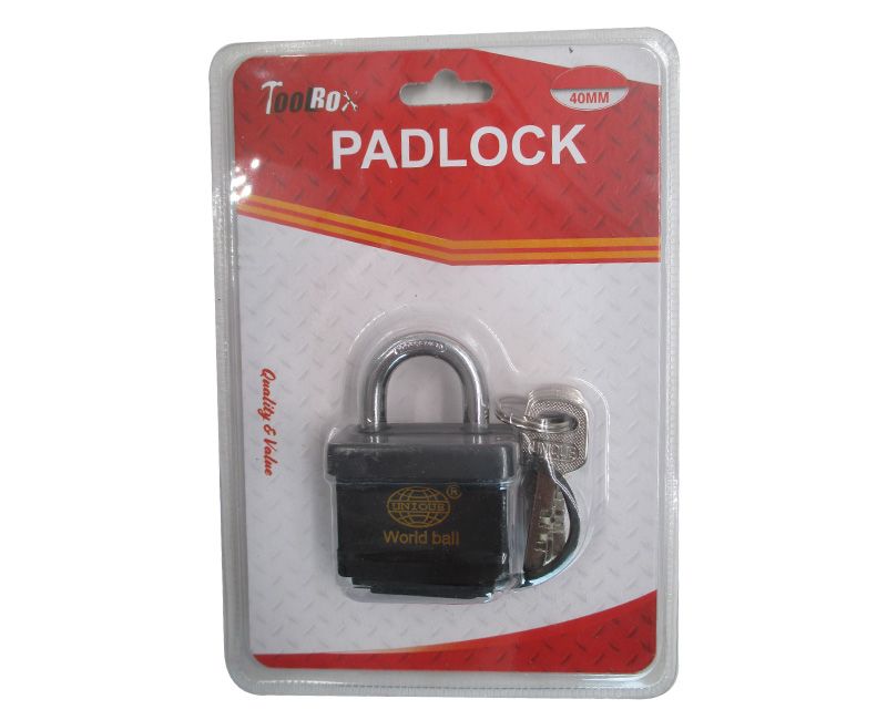 Set of 3 waterproof 40mm padlocks, ideal for securing outdoor and indoor belongings against moisture and theft.