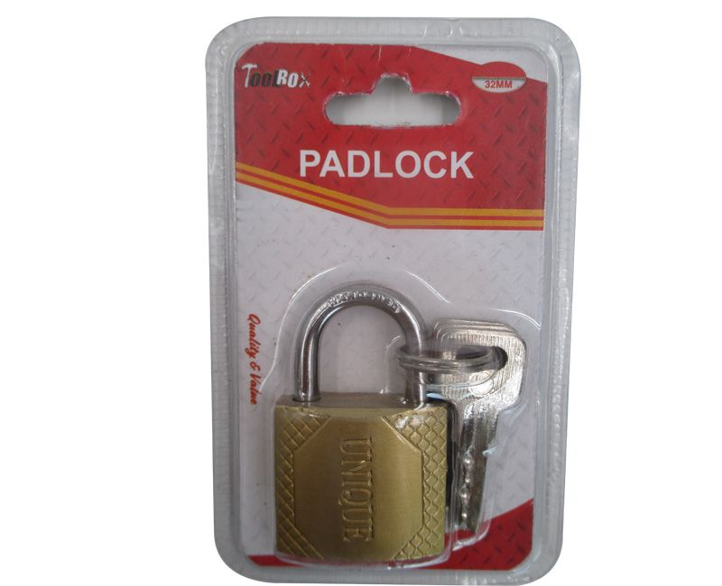 Set of 4 durable 32mm padlocks with brass body and steel shackle, ideal for securing lockers, bags, and gates.