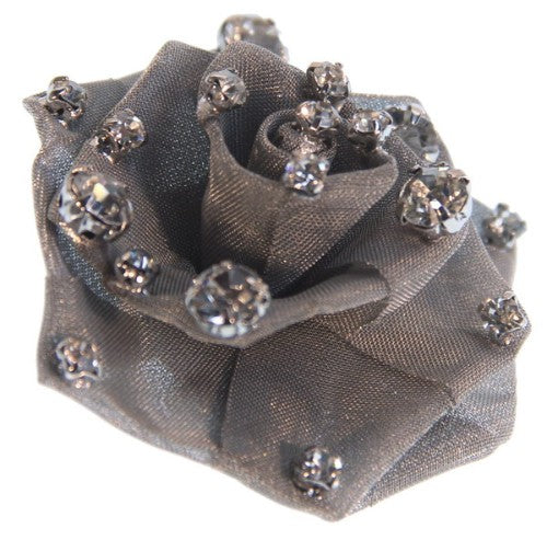 Elegant metal mesh flower brooch featuring intricate details, perfect for enhancing any outfit with a touch of luxury.