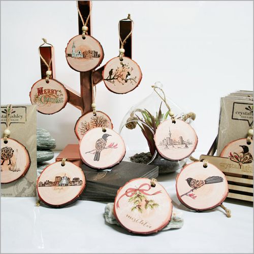 Wood Slice Ornament : Kiwi with Xmas - Ornaments