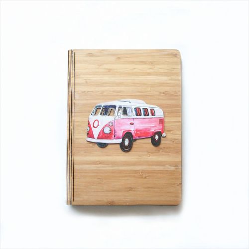 Eco-friendly bamboo journal with 120 pages of high-quality paper, perfect for writing, sketching, and organizing thoughts.