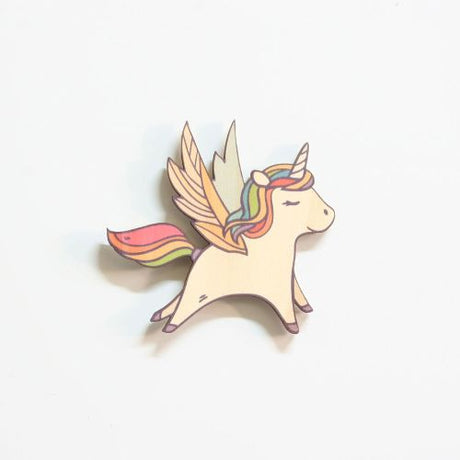 Charming unicorn wall art printed on eco-friendly pine veneer, perfect for children's rooms and creative projects.