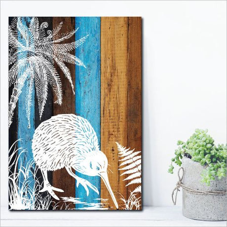 Kiwiana wall art featuring a large Kiwi bird on 18mm plywood, showcasing New Zealand's heritage, ready to hang.