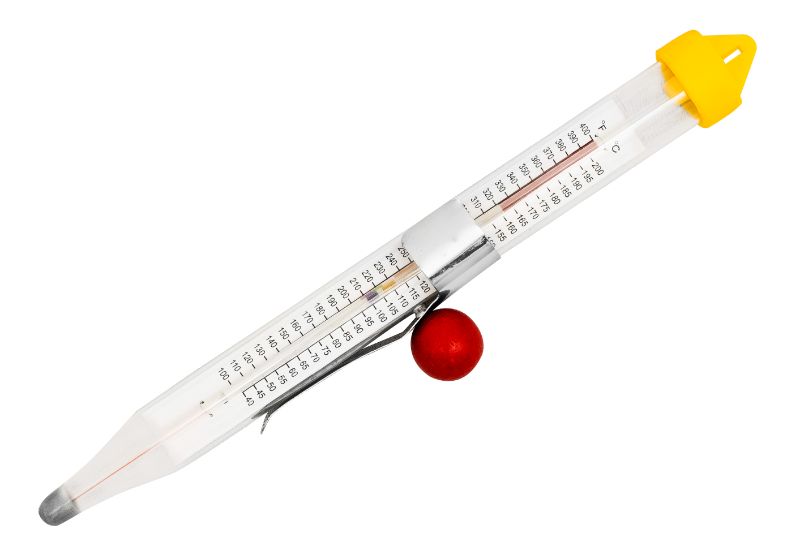 Avanti Candy & Deep Fry Thermometer with a glass tube, precise readings, broad temperature range, and a built-in clip for easy use.