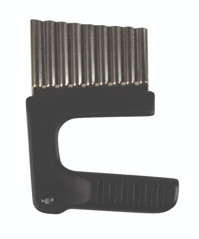 Avanti Crinkle Vegetable Cutter with stainless steel blade for creating crinkle-cut veggies and homemade chips effortlessly.