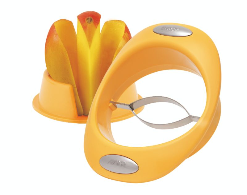 Avanti Mango Slicer with stainless steel blade for easy, mess-free mango slicing and secure grip during use.