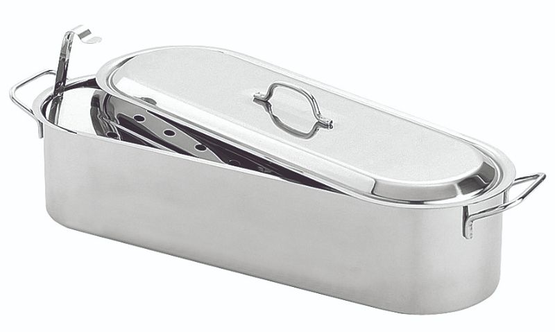 Avanti Fish Poaching Pan - 46cm stainless steel pan designed for effortless poaching and steaming seafood and vegetables.