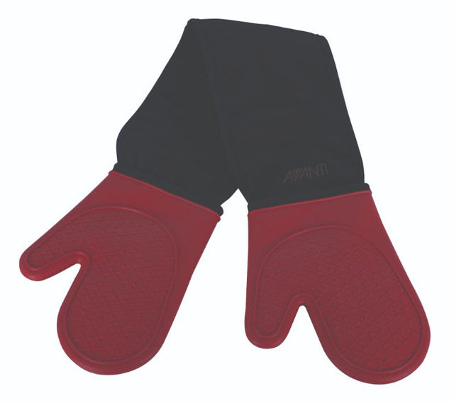 Vibrant red silicone double oven glove with cotton lining for heat resistance and easy grip, ideal for safe cooking.