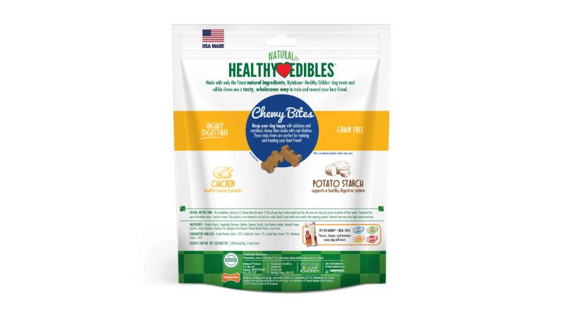 Healthy Edibles Chewy Bites Chicken for dogs, nutritious, soft, bite-sized treats made with real chicken, ideal for training and rewards.