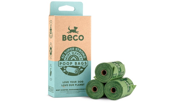 Beco Degradable Bags in mint scent, eco-friendly, extra-large and thick for hassle-free pet waste clean-up.