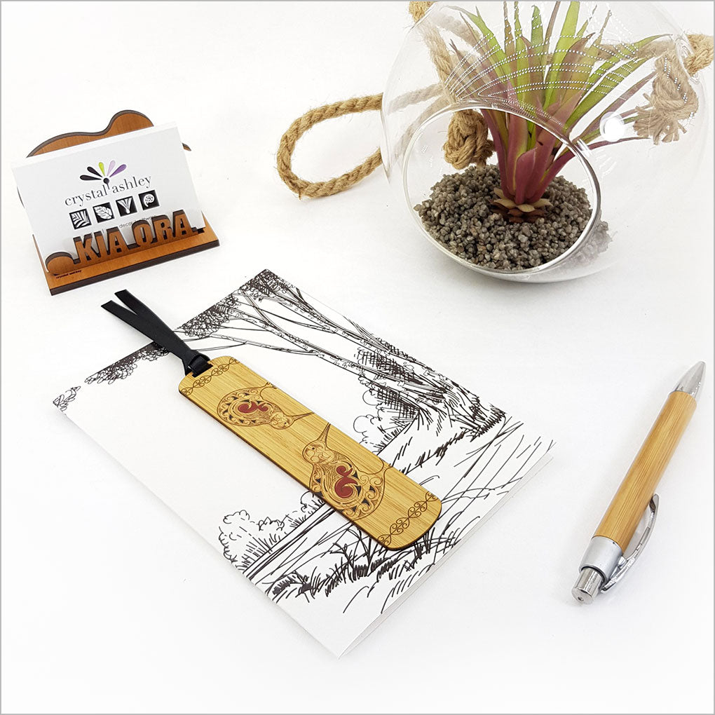 Kowhaiwhai Kiwi Greeting Card with bamboo bookmark showcasing Maori art, perfect for gifting special messages.