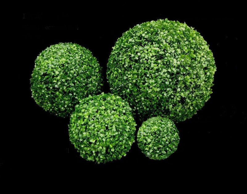 Boxwood Topiary Balls (Artificial) - 18cm