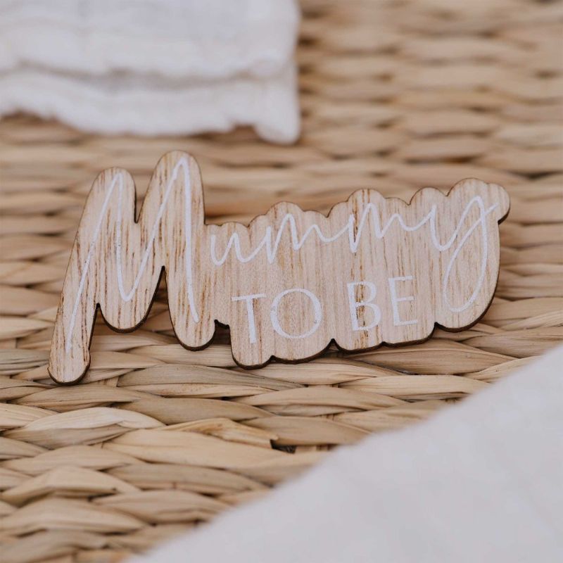 Wooden "Hello Baby Mummy to be" badge, 3.5cm x 7cm, perfect for baby showers and celebrating motherhood.