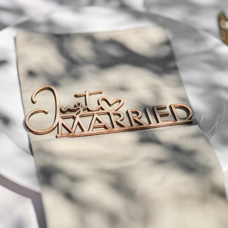 Sage wooden "Just Married" place settings, pack of 6, adding elegance and charm to any wedding table decor.