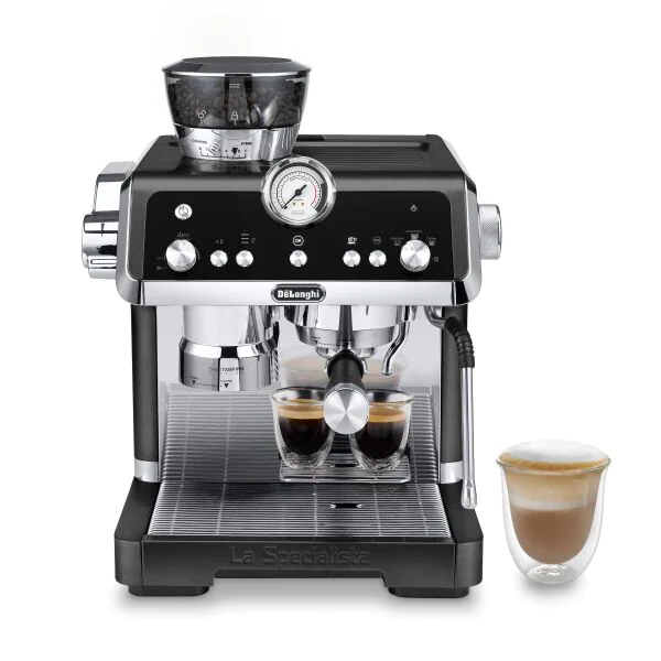 Premium La Specialista Prestigio Matt Black Manual Coffee Machine, featuring a 19-bar pump, steam wand for latte art, and dual heating.
