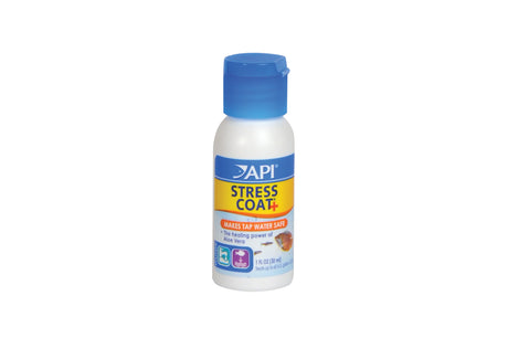 API Stress Coat 30mL 85G water conditioner promotes fish health by reducing stress, healing wounds, and removing harmful chemicals.