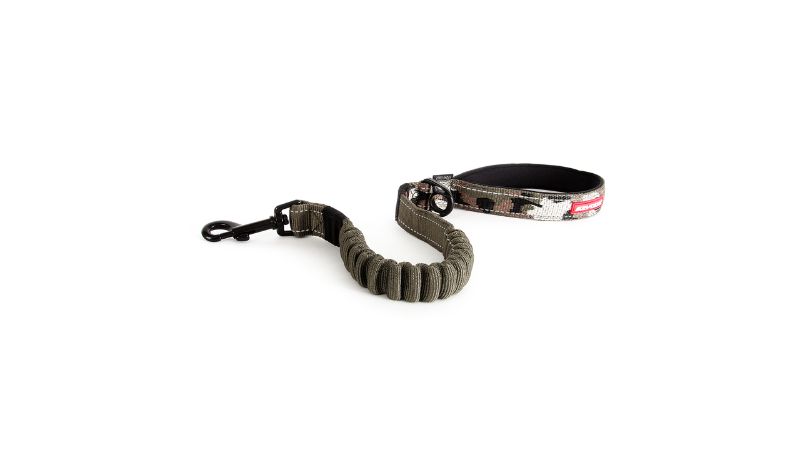 EzyDog Zero Shock Leash 60cm in stylish camo, featuring shock-absorbing tech, soft nylon, and reflective trim for safety.