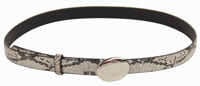 Snake-patterned belt measuring 2x5x105cm, perfect for adding a stylish statement to any outfit.