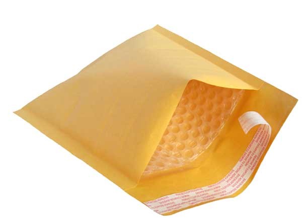 Bubble mailer envelopes (10 units) measuring 260mm x 320mm, ideal for securely shipping delicate items.