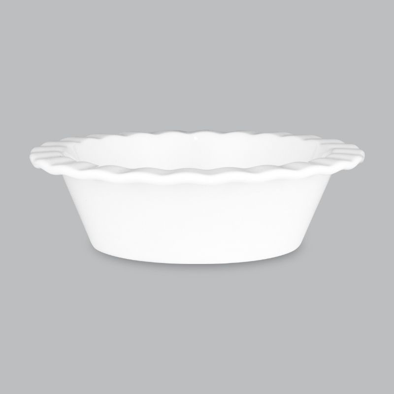 Fluted pie dish in elegant white New Bone porcelain, 12.5 x 4cm, ideal for individual servings and versatile baking.