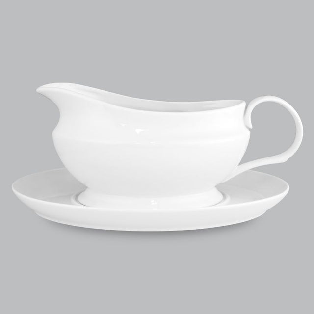 Elegant 550ml gravy boat by Wilkie Brothers, crafted from durable new bone porcelain for stylish serving of sauces.