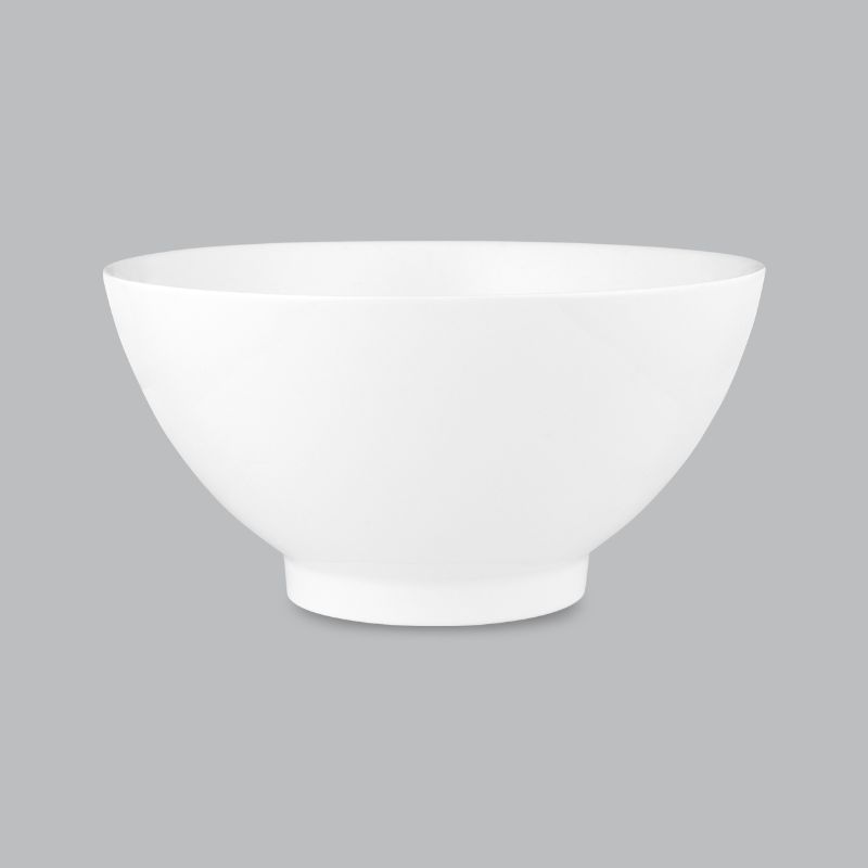 Elegant 18cm noodle bowl in new bone porcelain, perfect for serving Asian dishes; oven, microwave, and dishwasher safe.