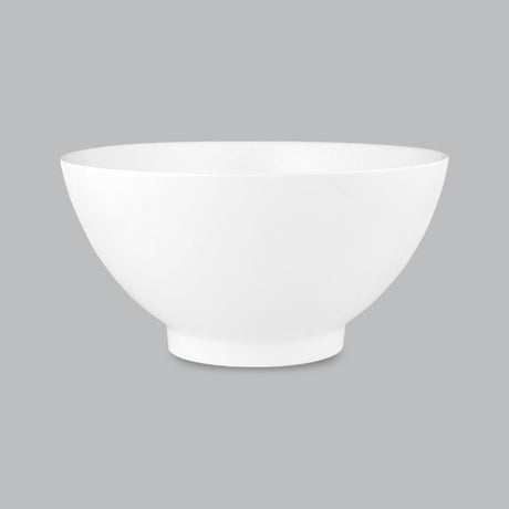 Elegant 18cm noodle bowl in new bone porcelain, perfect for serving Asian dishes; oven, microwave, and dishwasher safe.