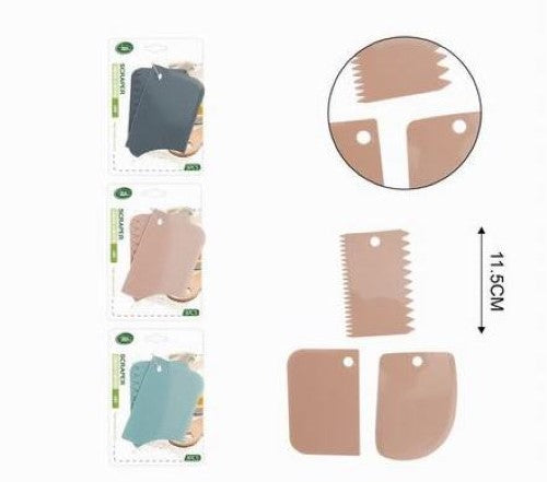 Cake Polisher set of 3 smoothing tools for achieving perfect cake finishes and polished surfaces. Ideal for decorators and chefs.