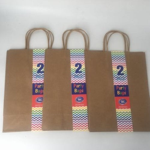 Eco-friendly Kraft gift bags (25 x 33 x 12 cm), sturdy with handles, ideal for any occasion; 12 packs of 24 total.