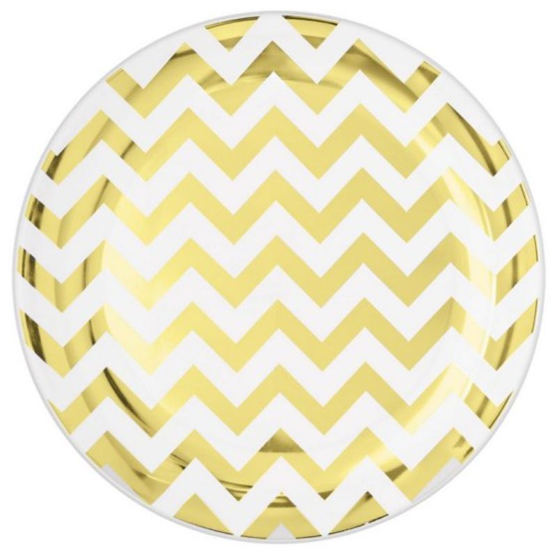 Stylish 19cm round plastic plates in gold chevron design, perfect for elegant gatherings; pack of 20, reusable and chic.