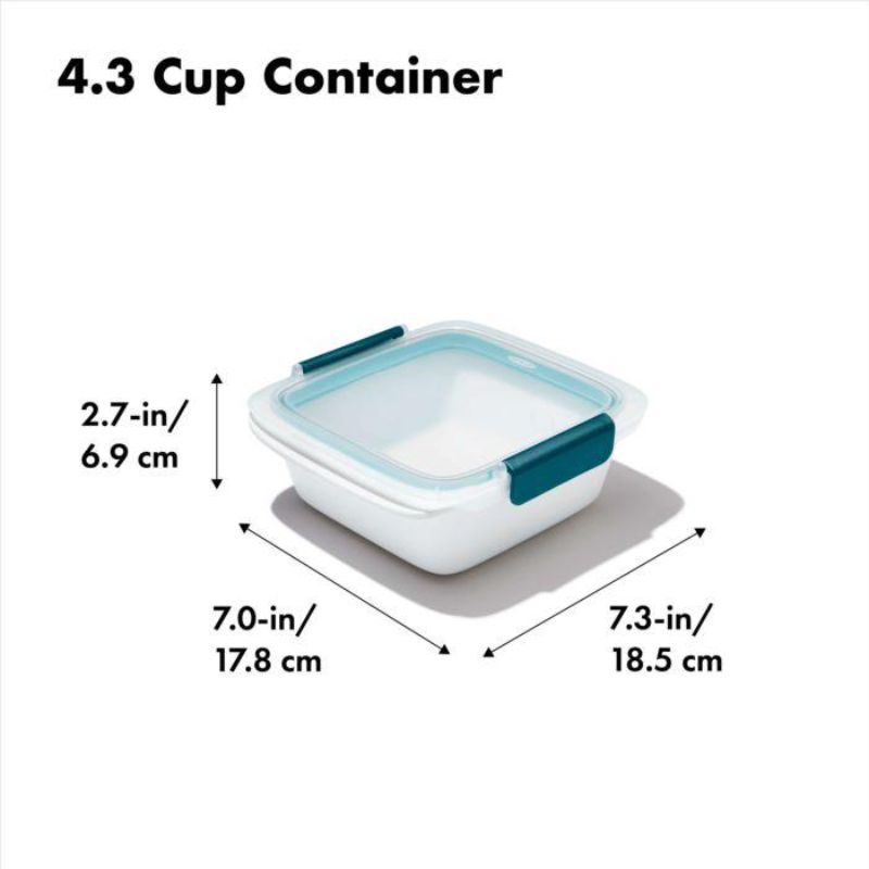 Clear sandwich container with leakproof lid and window, perfect for tall sandwiches and eco-friendly meal prep.